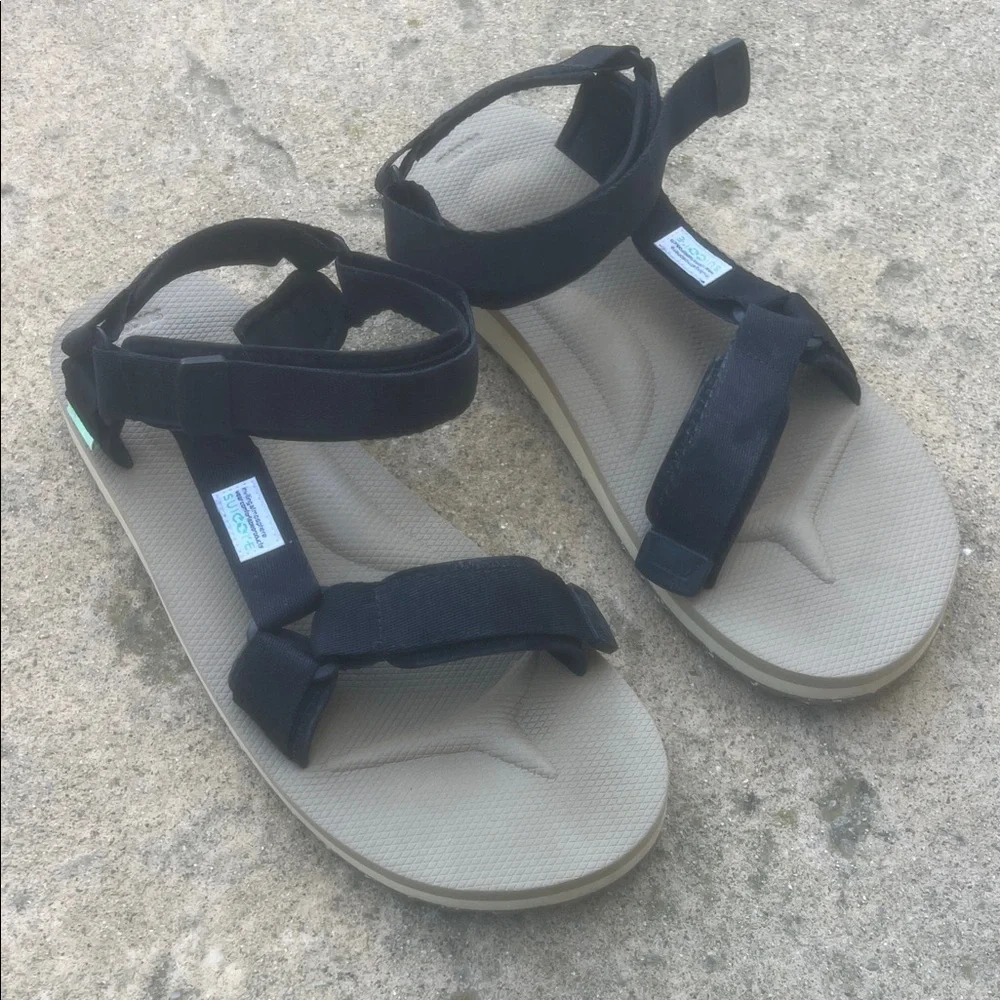 Suicoke Men's Depa-V2 Black Strap Vibram Sole Sandals Size 12